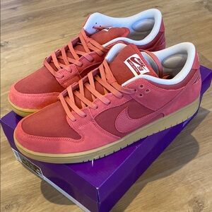 Nike Dunk Low SB ‘Adobe’ BRAND NEW
